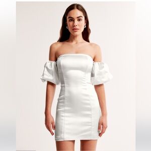 NWT Abercrombie & Fitch Off the Shoulder Puff Sleeve Dress - Size M